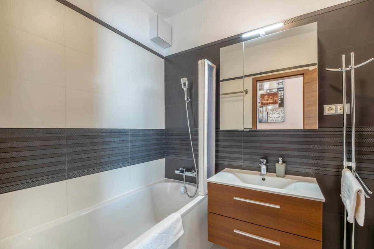 Mf Port Azur Wellness Apartments 希欧福克 外观 照片