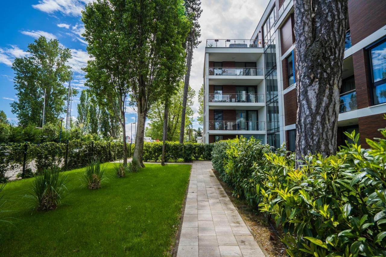 Mf Port Azur Wellness Apartments 希欧福克 外观 照片