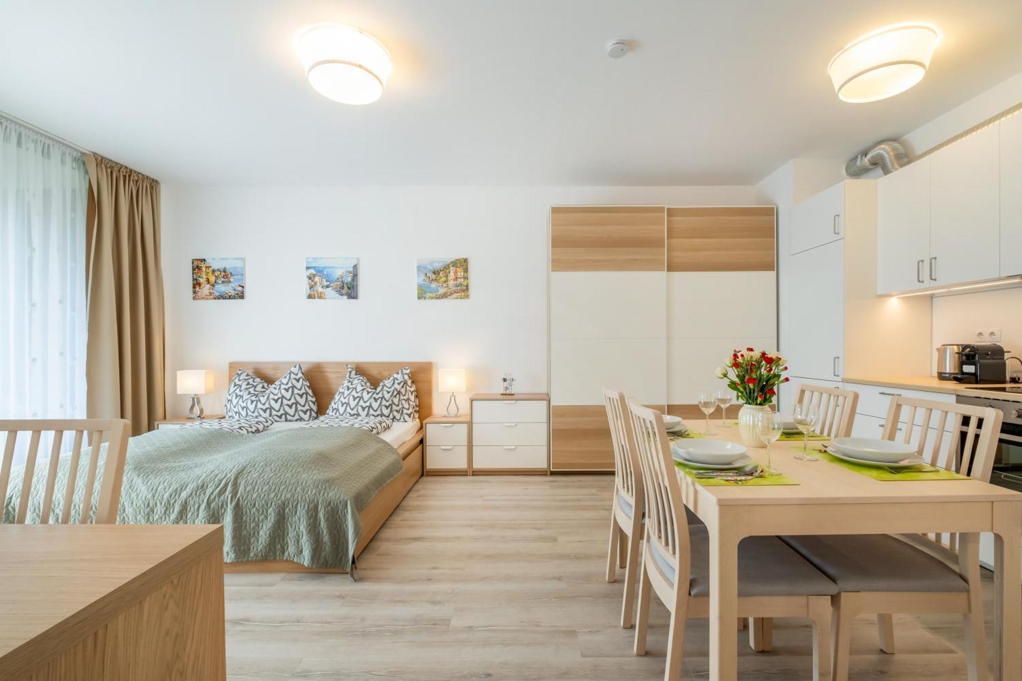 Mf Port Azur Wellness Apartments 希欧福克 外观 照片